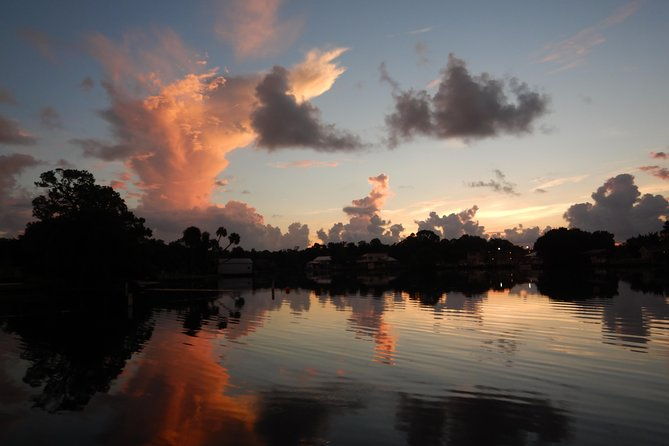 the-og-manatee-snorkel-tour-with-in-water-guide-photographer