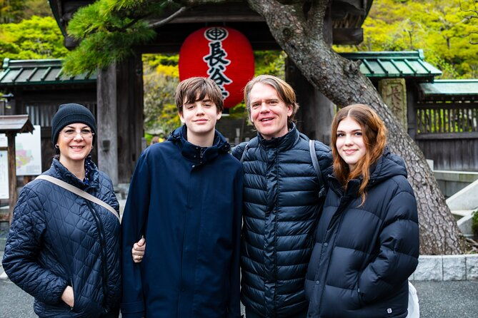 tour-in-kamakura-great-buddha-shogun-shrine-with-photographer