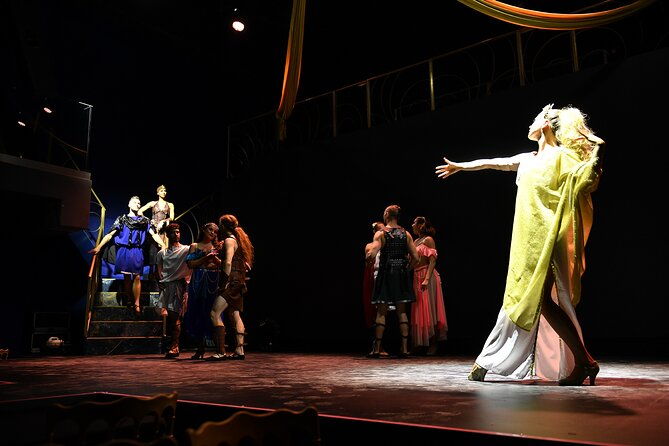 troy-dinner-show