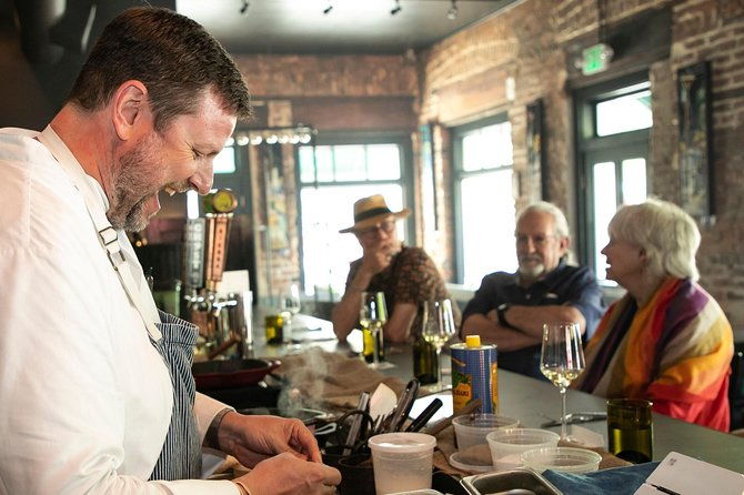 undiscovered-charleston-half-day-food-wine-history-tour-with-cooking-class