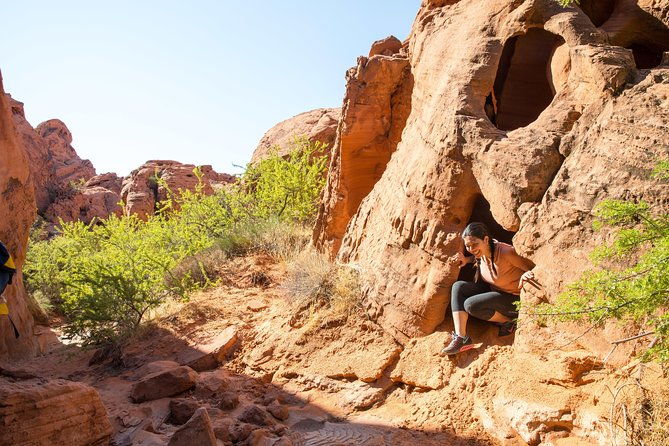 valley-of-fire-guided-hike-from-las-vegas