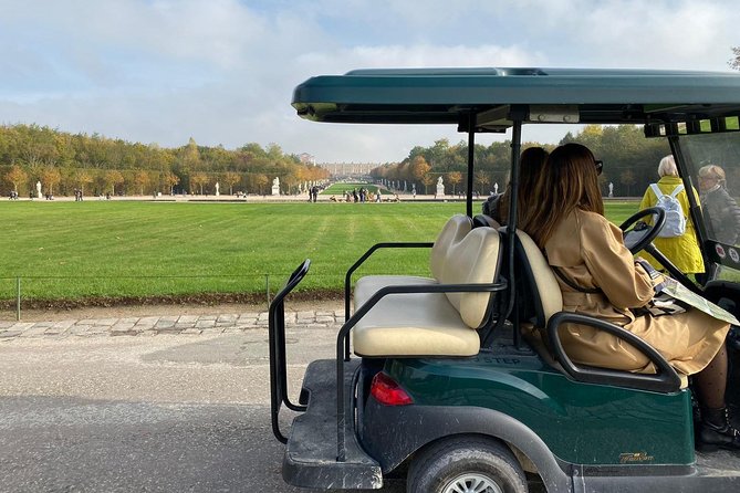 versailles-royal-palace-gardens-private-tour-by-golf-cart