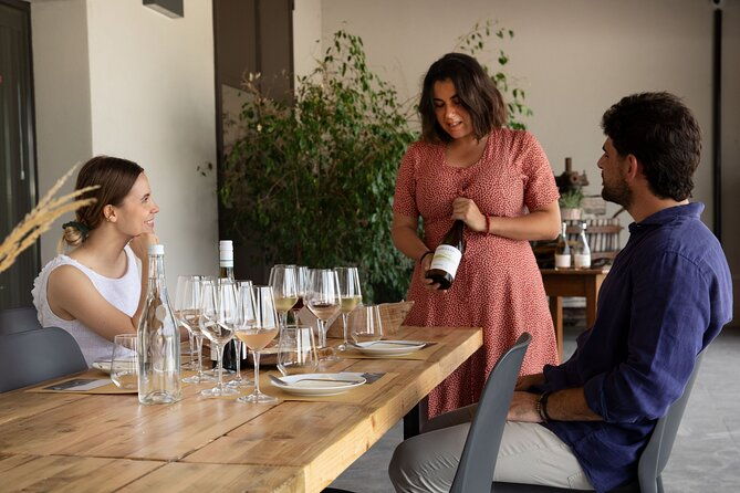 visit-and-wine-tasting-at-tenuta-la-ca