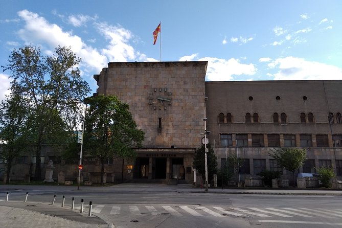 walking-in-skopje