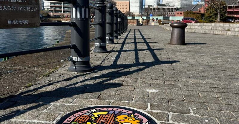 yokohama-family-tour-with-manhole-covers-vehicles