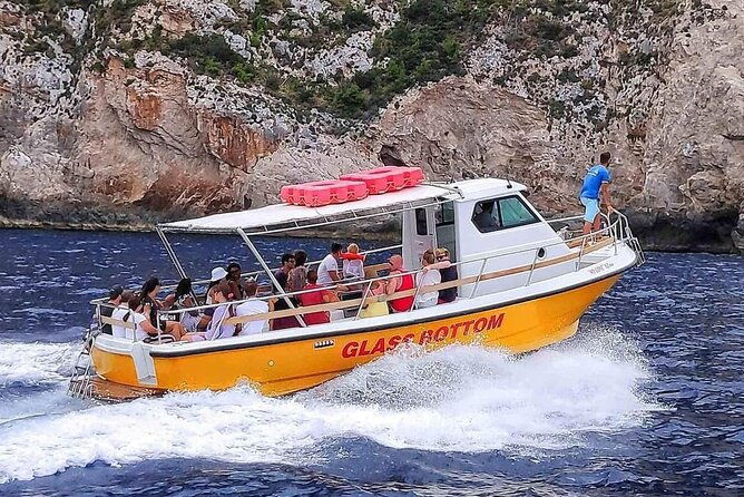zakynthos-half-day-tour-shipwreck-beach-blue-caves-by-small-boat