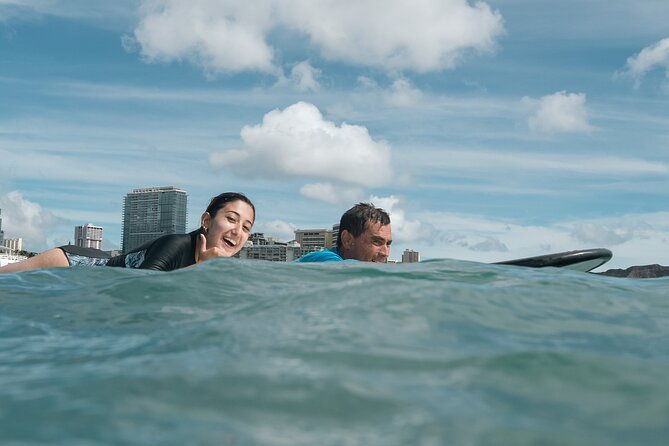 2-hour-group-surf-lesson-in-honolulu