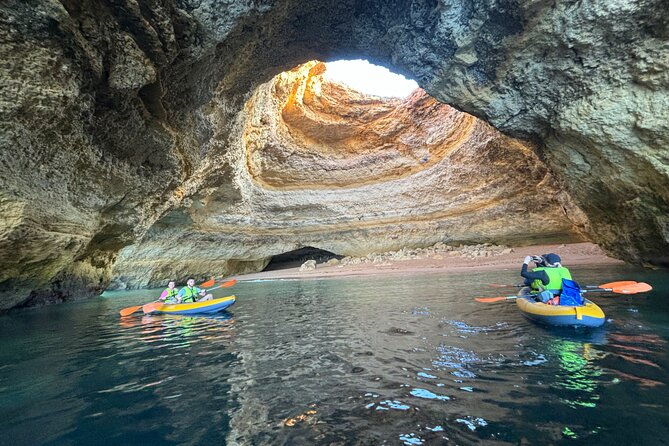 2-hour-kayak-through-the-sea-caves-of-benagil