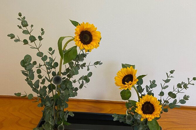 2-hours-flower-arranging-ikebana-class-temple-tokyo%e3%83%bbota-ku