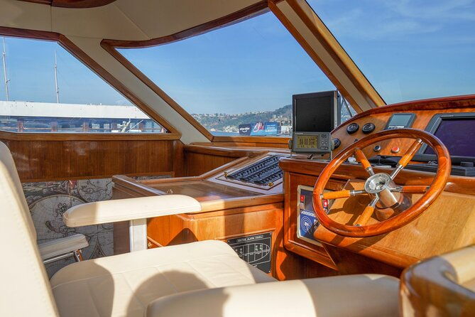 2-hours-private-yacht-cruise-on-bosphorus