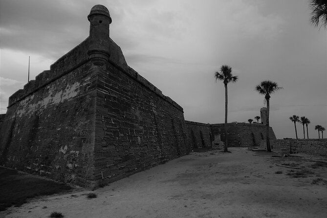 8pm-beyond-the-grave-tour