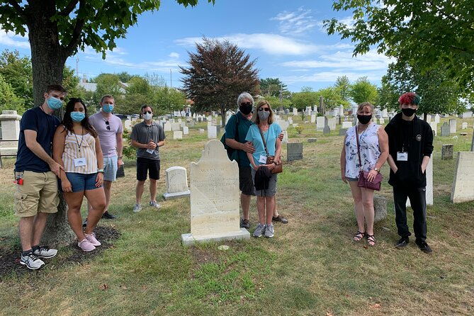 a-walk-through-time-tour-in-portland