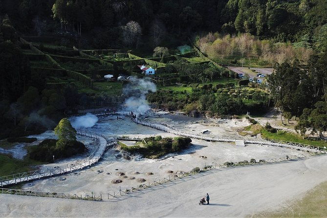 adventure-in-the-furnas-with-volcanoes-lagoons-and-tea-plantations