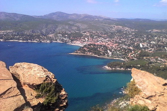 aix-en-provence-marseille-cassis-private-tour-in-minivan