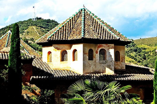 alhambra-generalife-skip-the-line-premium-tour-including-nasrid-palaces
