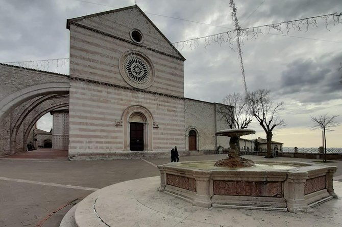 assisi-private-walking-tour-including-st-francis-basilica