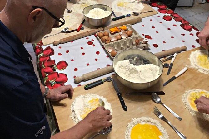 authentic-bologna-home-cooking-class-tagliatelle-tortellini