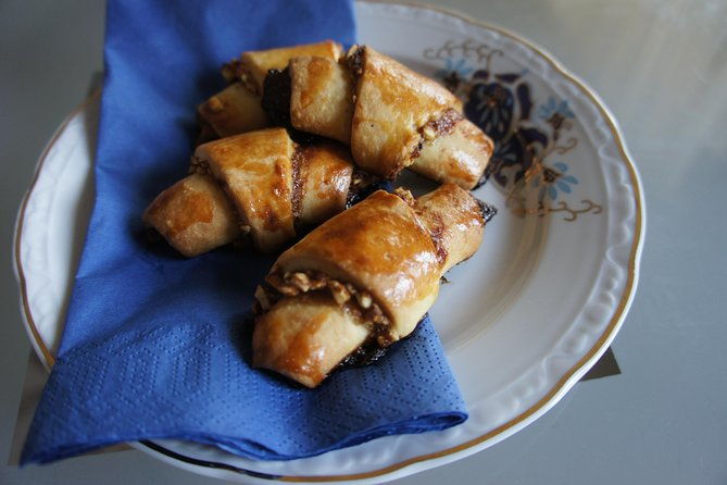 authentic-jewish-cooking-class-by-a-professional-chef