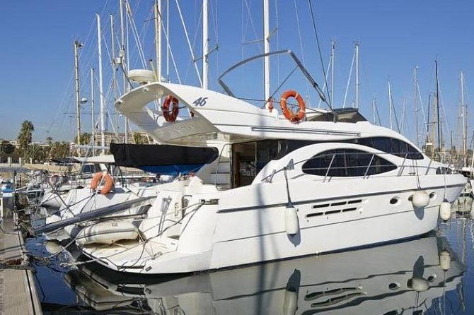 barcelona-private-luxury-yacht-tour