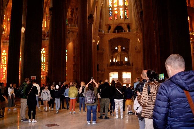barcelona-sagrada-familia-skip-the-line-guided-tour-tickets