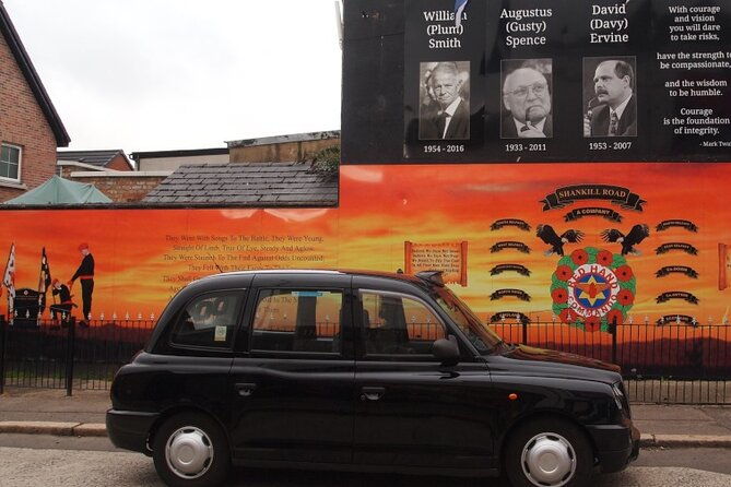 black-taxi-mural-tour-like-a-local
