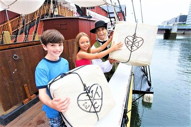 boston-tea-party-ships-museum-admission