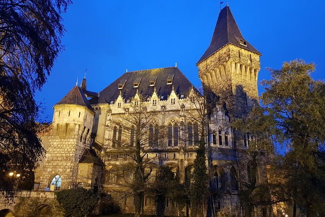 budapest-walking-tour-with-your-private-guide-20-highlights