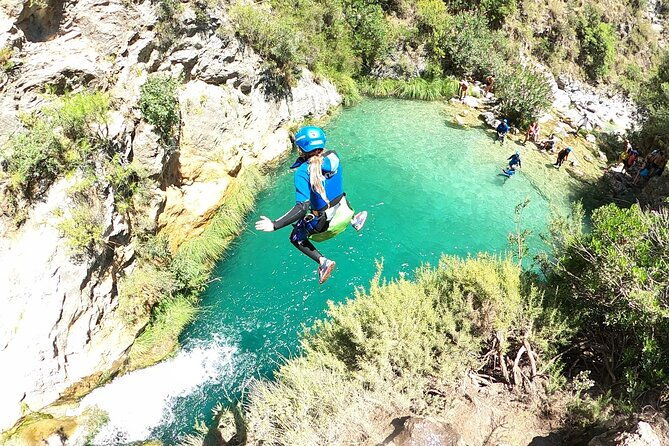 canyoning-adventure-rio-verde-in-granada