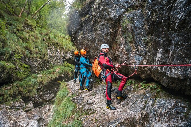 canyoning-in-susec-canyon-2