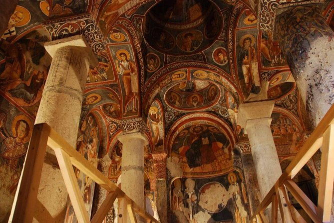 cappadocia-red-tour-pro-guide-tickets-lunch-transfer-incl