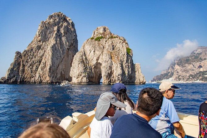capri-boat-tour-from-sorrento-with-lunch-on-board-and-snorkeling