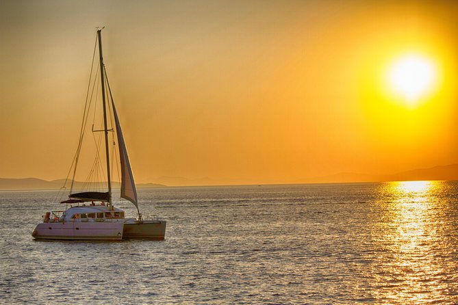 catamaran-day-sunset-cruises-with-meals-drinks-and-transportation