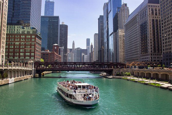 chicago-river-90-minute-architecture-tour