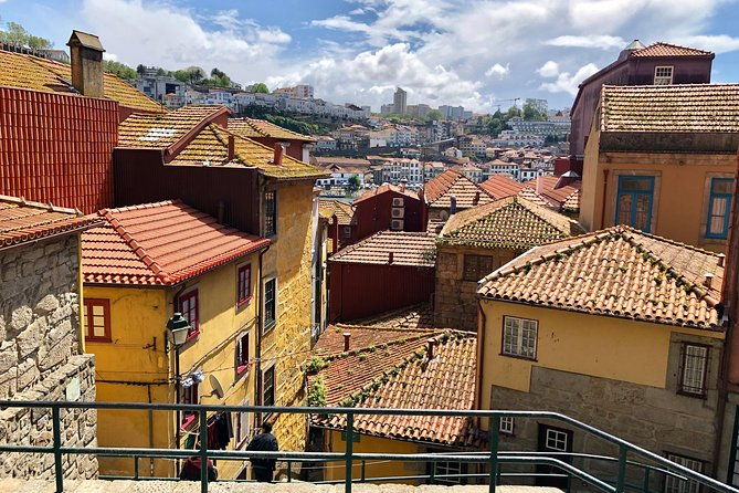 city-walking-tour-port-wine-cellar
