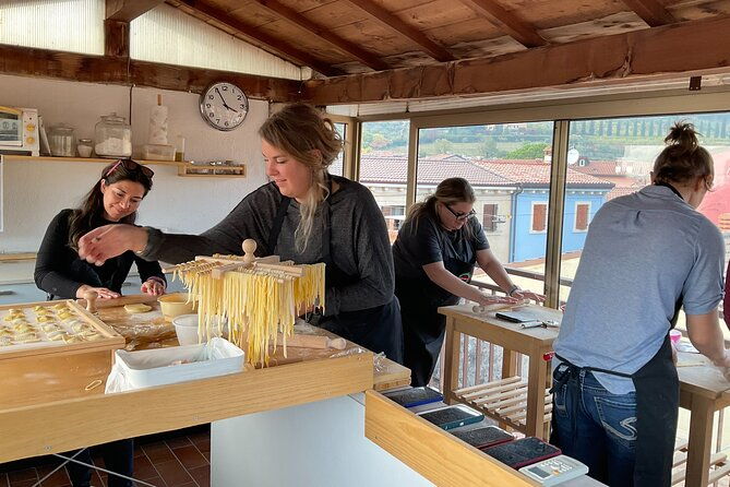 cooking-class-veronacooking-in-a-crystal-kitchen