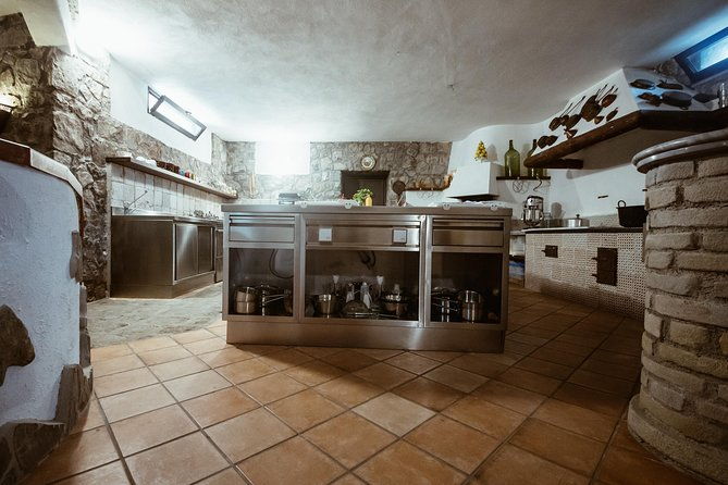 cooking-class-with-authentic-chef-experience