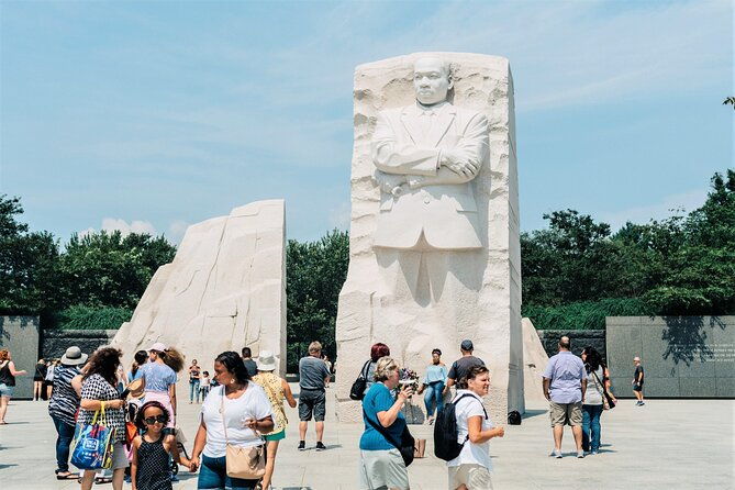 dc-monuments-with-river-cruise-cherry-blossoms-entry-tickets