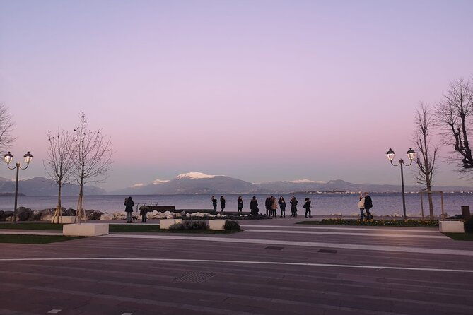 desenzano-sunset-walking-and-boat-tour-with-a-drink-on-board