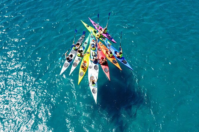 discover-the-secrets-of-the-island-of-santantioco-by-kayak