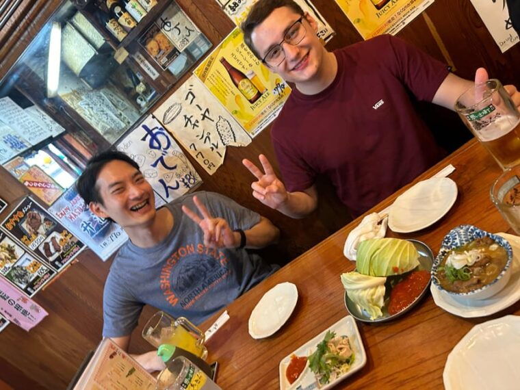 %e3%80%90shinjuku%e3%80%91no-1-local-bar-hopping-deep-walking-tour