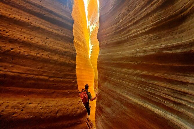 east-zion-crimson-canyon-hike-utv-adventure