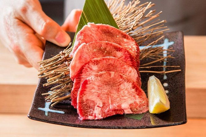 enjoy-wonderful-wagyu-and-sake-in-shinjuku