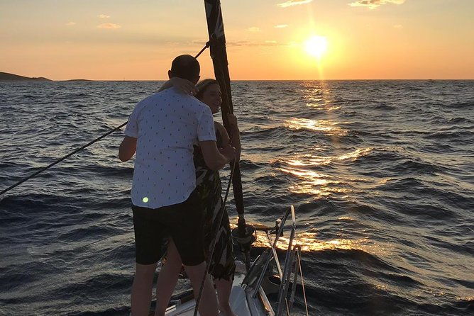 experience-romantic-sunset-sailing-on-modern-36ft-sail-yacht-from-zadar