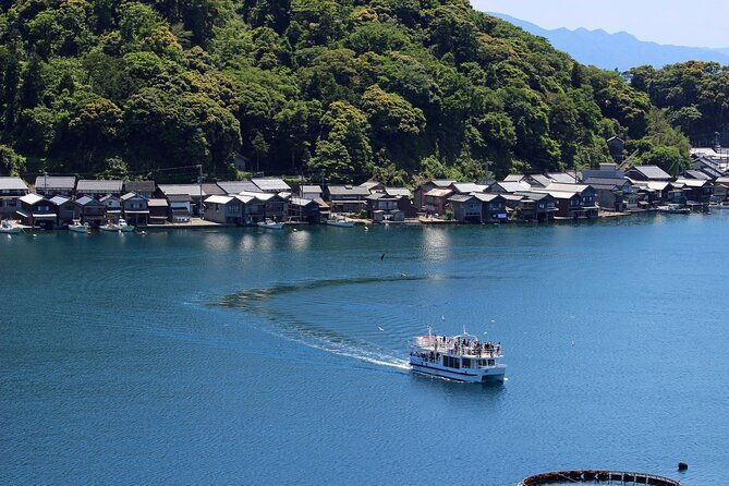 explore-amanohashidate-ine-bay-day-tour-from-osaka