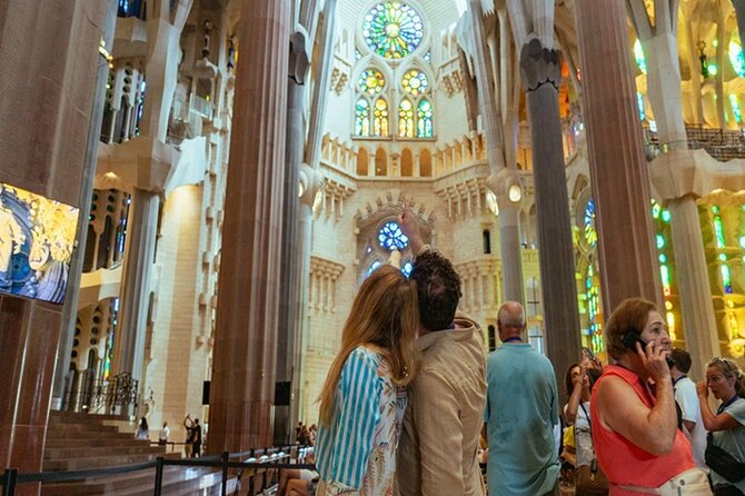 fast-track-sagrada-familia-guided-tour
