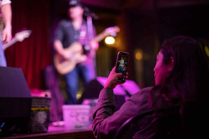 frenchmen-street-vip-live-music-pub-crawl-in-new-orleans