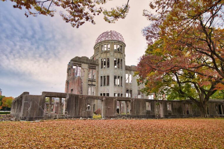 from-hiroshima-city-and-miyajima-island-1-day-bus-tour