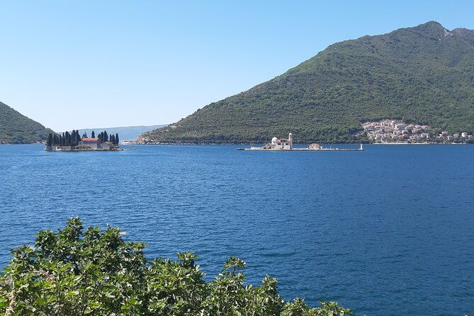 full-day-tour-bay-of-kotor-perast-kotor-and-budva-small-group-from-dubrovnik
