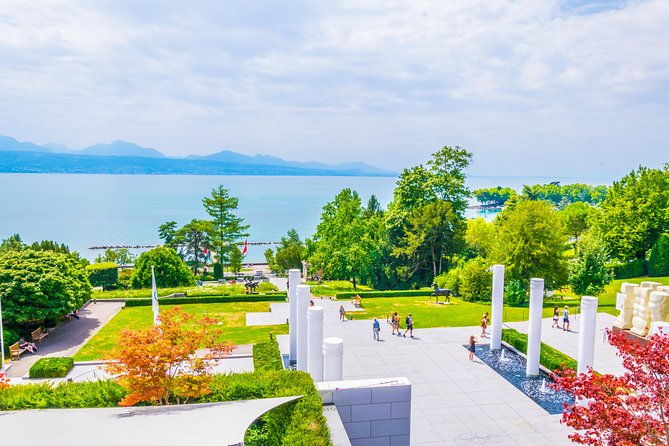 geneva-to-lausanne-montreux-and-chateau-chillon-private-tour