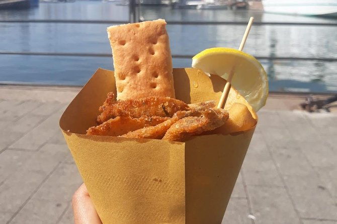 genoa-a-walking-food-tour-with-full-meal-by-do-eat-better